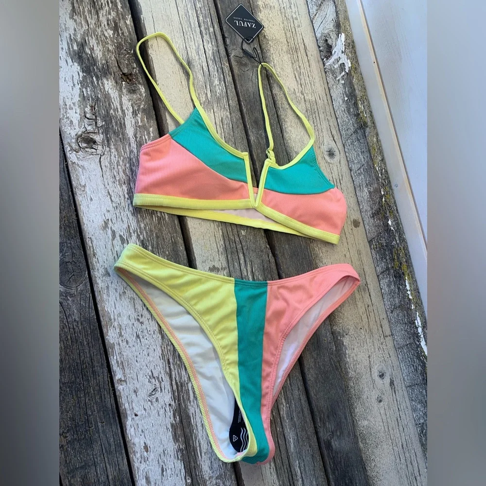 Zaful | NWT Pastel Ribbed V-Wire Cami Bikini Two Piece Swimsuit - Picture 3 of 10